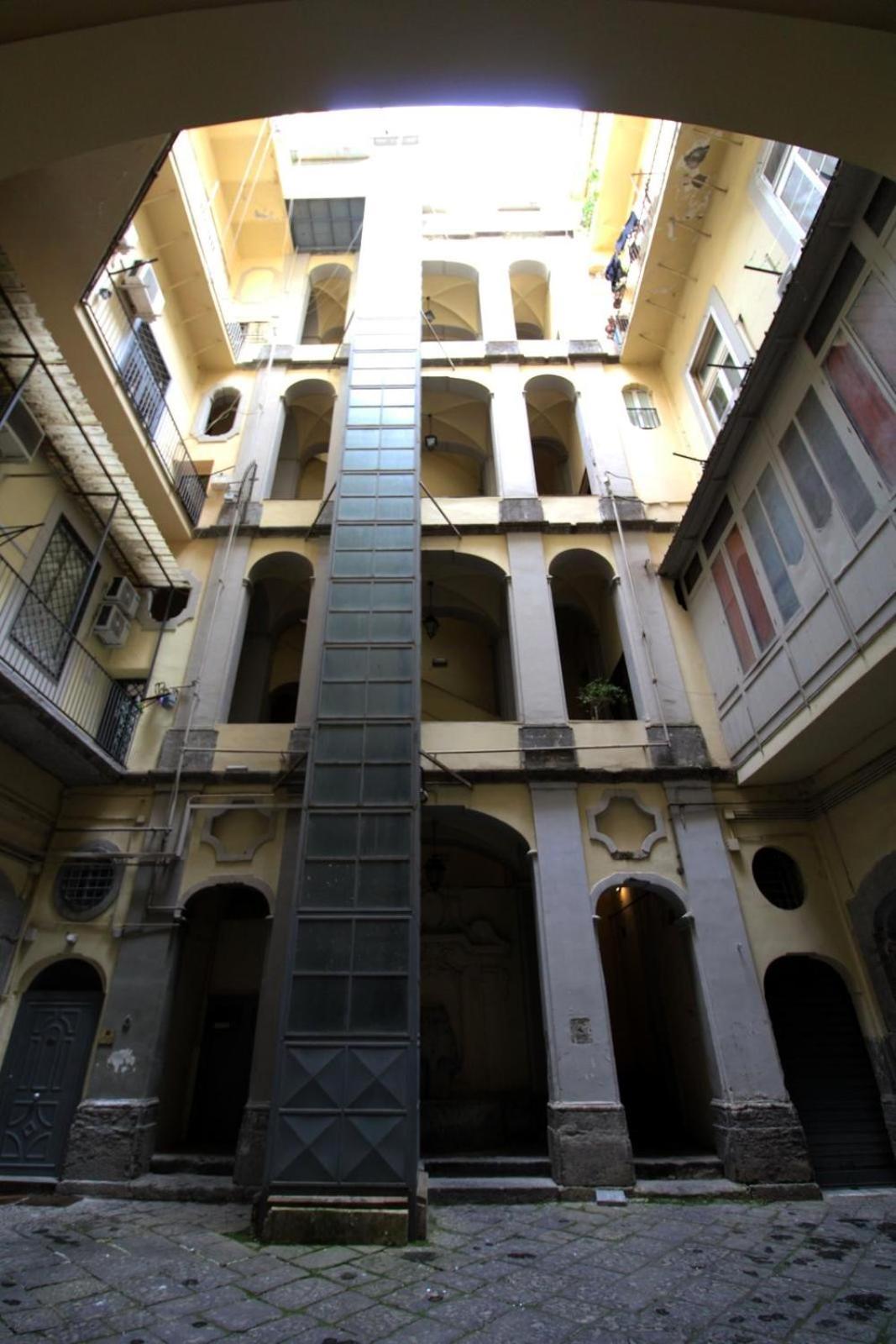 Lizzy'S House Lejlighed Napoli Eksteriør billede